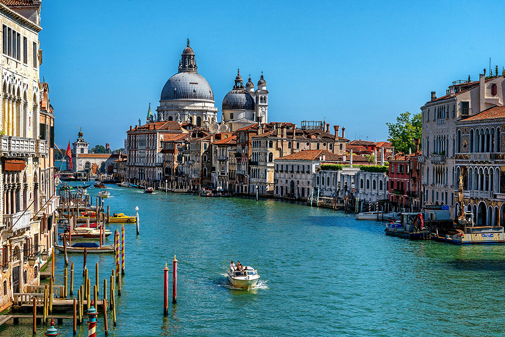 Italy Luxury Retreat